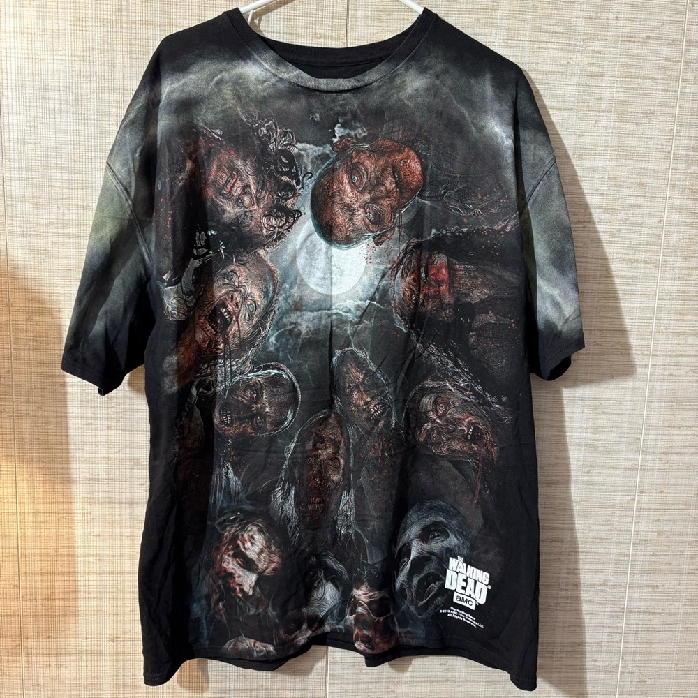 THE WALKING DEAD AMC Mega All Over Print Zombies 2015 Shirt 2XL XXL TV